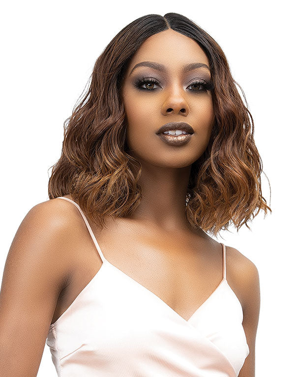 Janet Collection® ESSENTIALS® Kourtney Wig