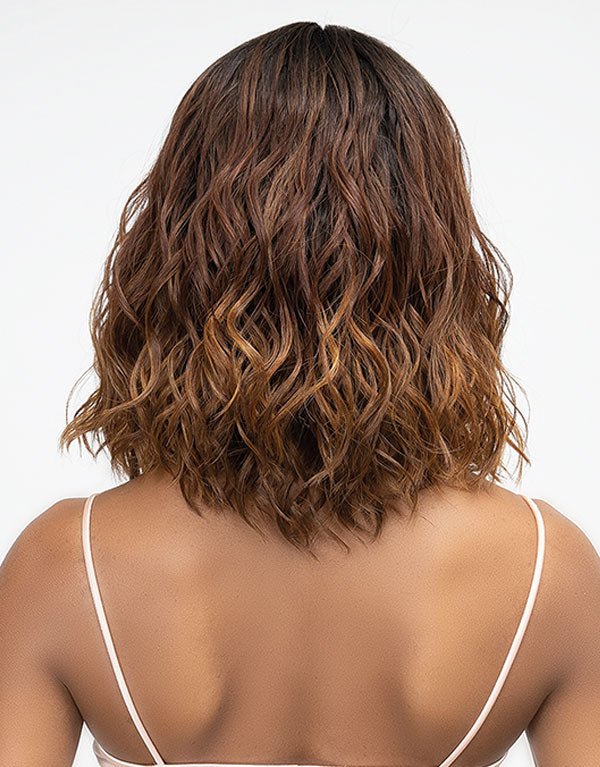 Janet Collection® ESSENTIALS® Kourtney Wig