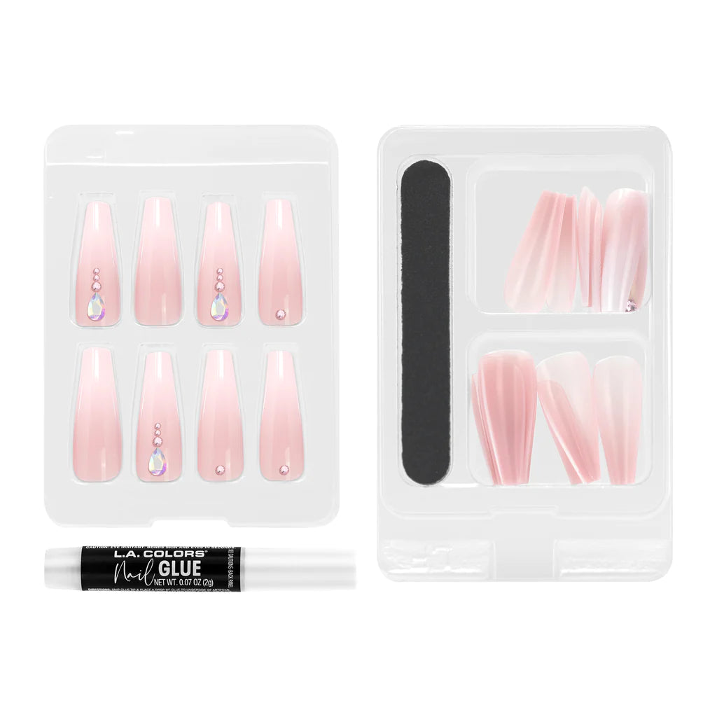 L.A. Colors® Lavish Nail LUXE Finish Nail Tip Kit (CARDED)