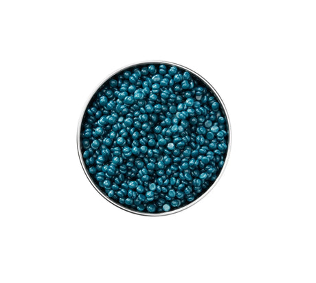 GiGI® Hard Wax Beads Infused with Smoothing Azulene (32 oz)
